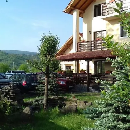 Pensiune Camves 4*
